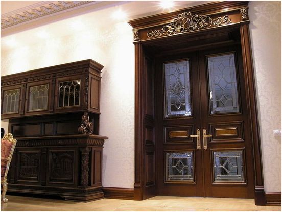 Элитные межкомнатные двери из массива дерева. Возможности и отличия