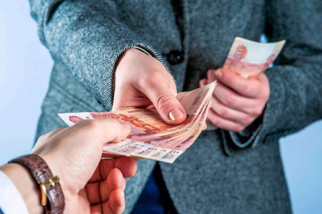 Как частному лицу правильно дать деньги в долг